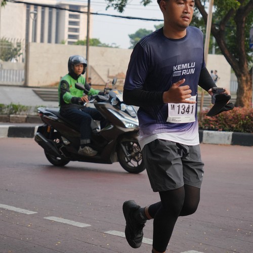 Race photo from KEMLU RUN 2026