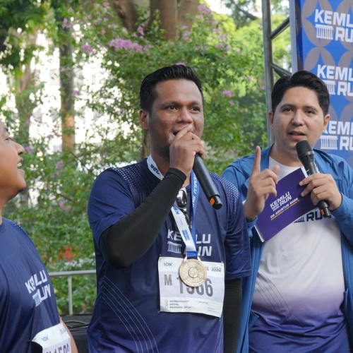 Race photo from KEMLU RUN 2026