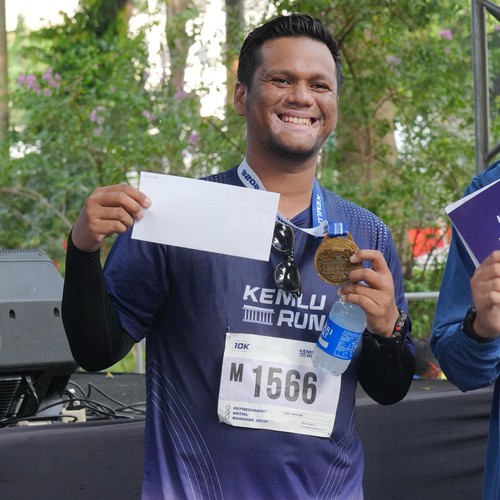 Race photo from KEMLU RUN 2026