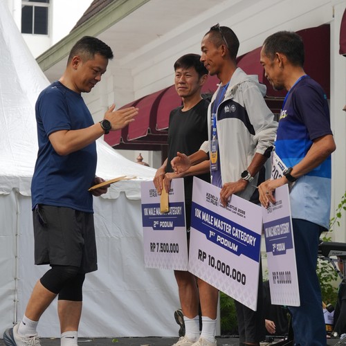 Race photo from KEMLU RUN 2026