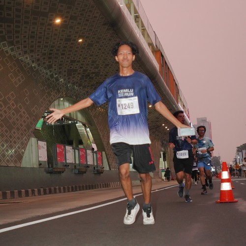 Race photo from KEMLU RUN 2026