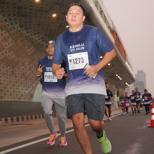 Race photo from KEMLU RUN 2026