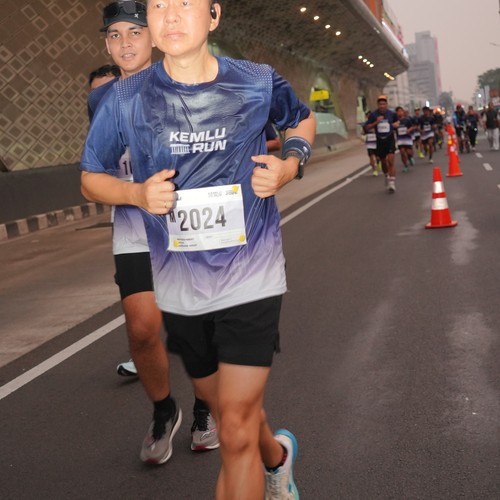 Race photo from KEMLU RUN 2026