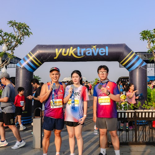 Race photo from YUK TRAVEL RUN