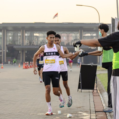 Race photo from YUK TRAVEL RUN
