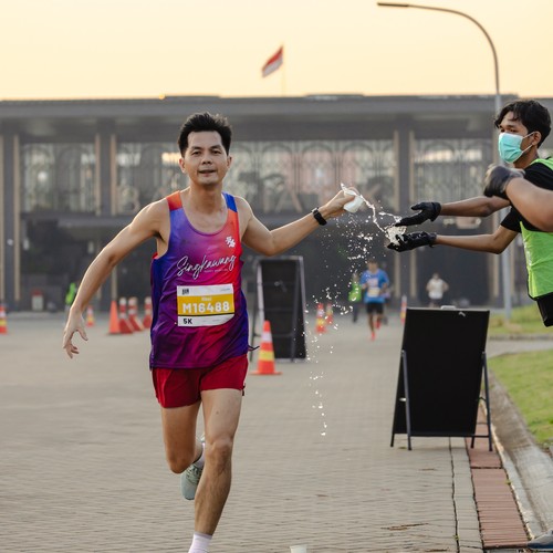 Race photo from YUK TRAVEL RUN