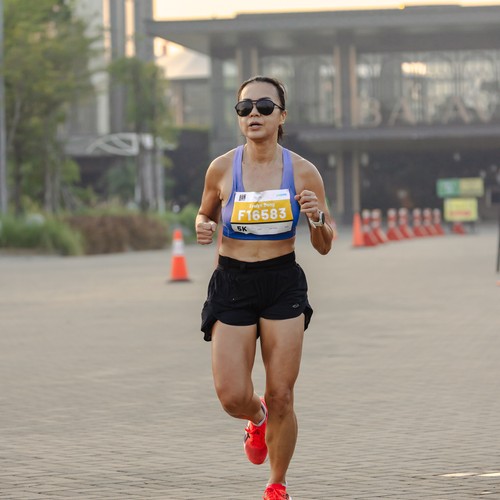 Race photo from YUK TRAVEL RUN