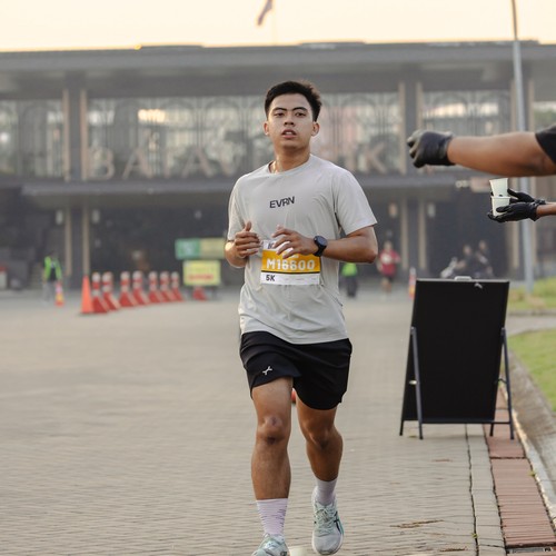 Race photo from YUK TRAVEL RUN