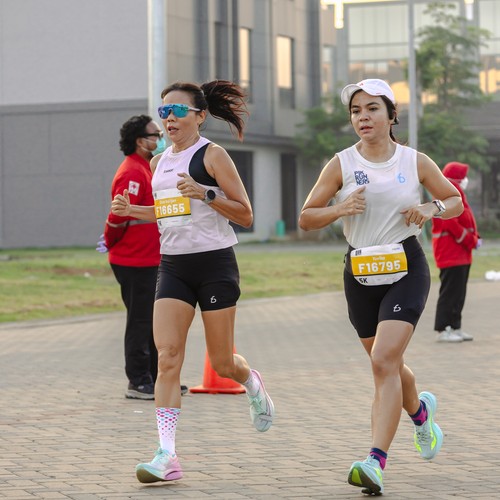 Race photo from YUK TRAVEL RUN