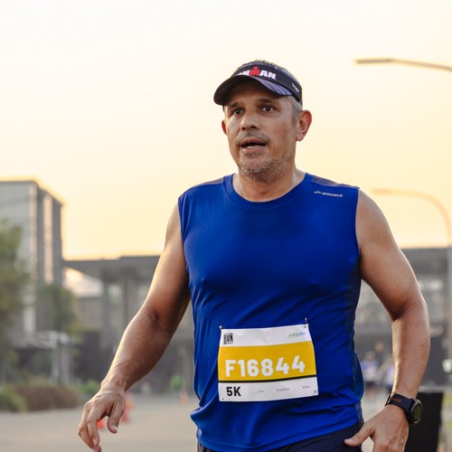 Race photo from YUK TRAVEL RUN