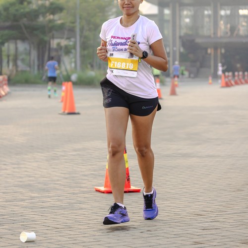 Race photo from YUK TRAVEL RUN
