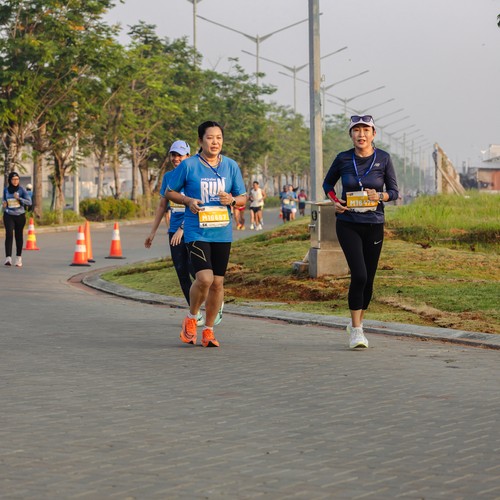 Race photo from YUK TRAVEL RUN