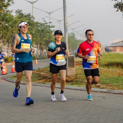 Race photo from YUK TRAVEL RUN