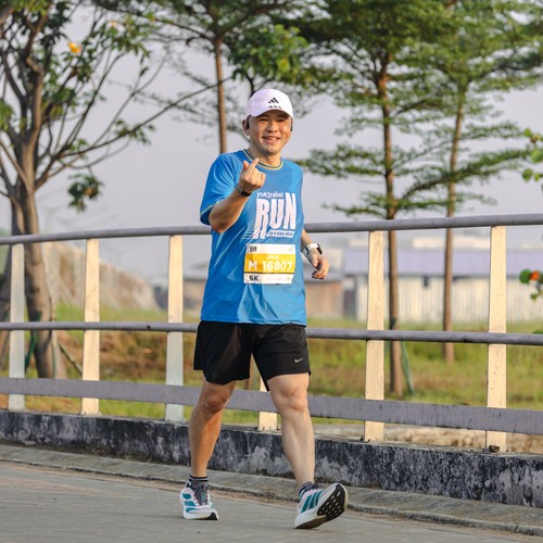 Race photo from YUK TRAVEL RUN