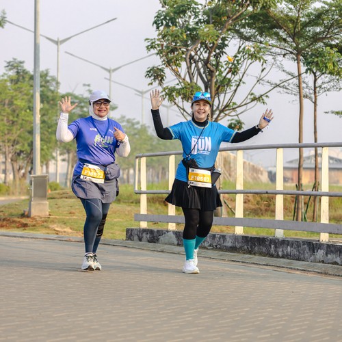 Race photo from YUK TRAVEL RUN