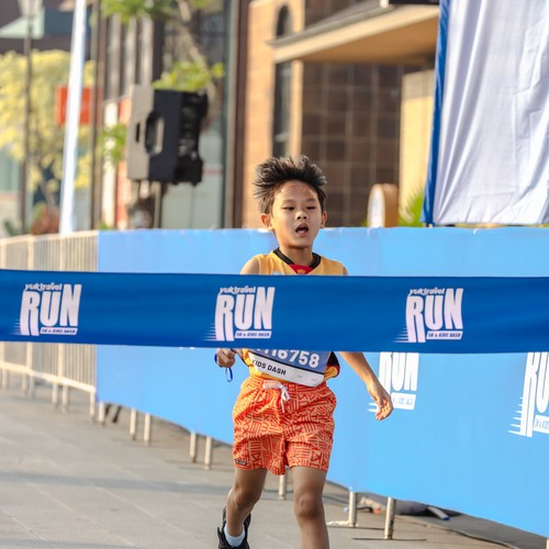 Race photo from YUK TRAVEL RUN