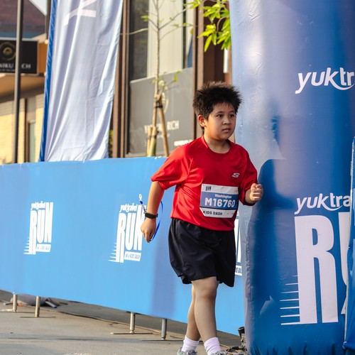 Race photo from YUK TRAVEL RUN