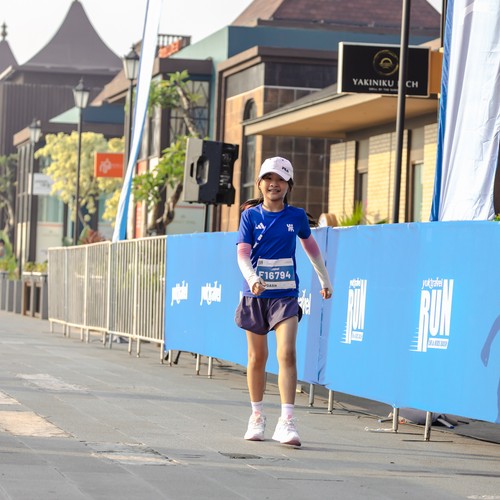 Race photo from YUK TRAVEL RUN