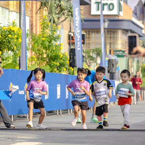 Race photo from YUK TRAVEL RUN