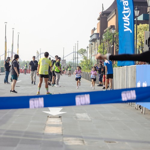 Race photo from YUK TRAVEL RUN