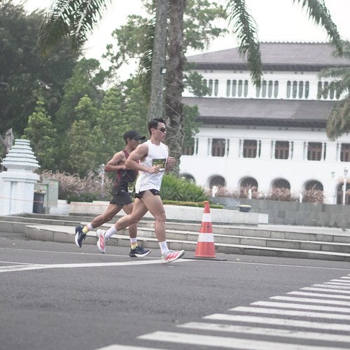 Race photo from Yumaju Berlebarun Besama ASICS