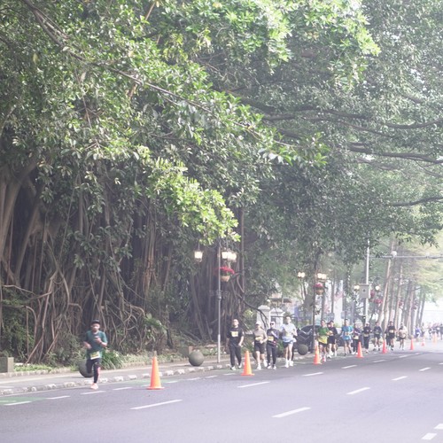 Race photo from Yumaju Berlebarun Besama ASICS