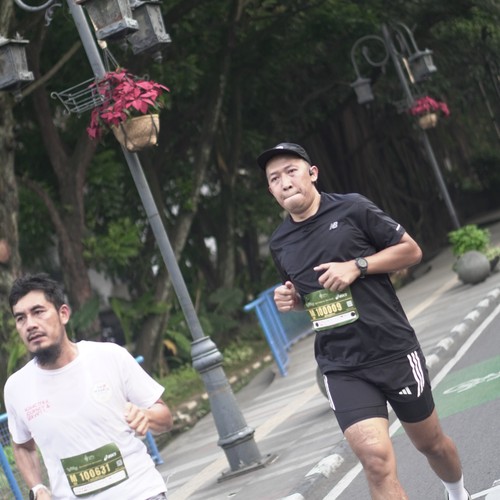 Race photo from Yumaju Berlebarun Besama ASICS