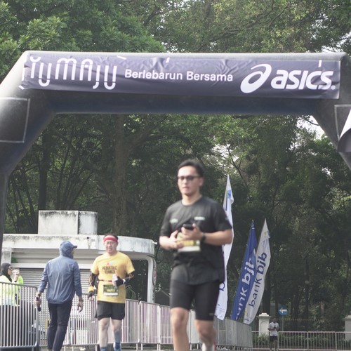 Race photo from Yumaju Berlebarun Besama ASICS