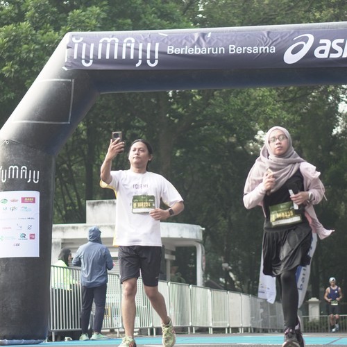 Race photo from Yumaju Berlebarun Besama ASICS