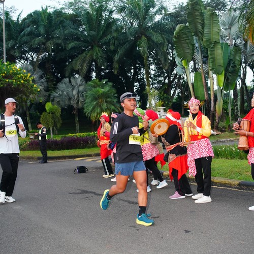 Race photo from BOGORUN 2026