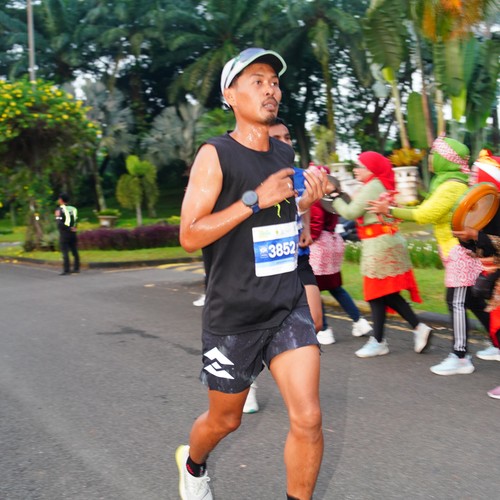 Race photo from BOGORUN 2026