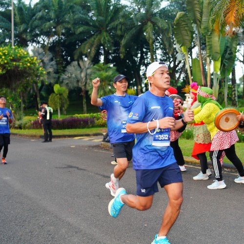 Race photo from BOGORUN 2026