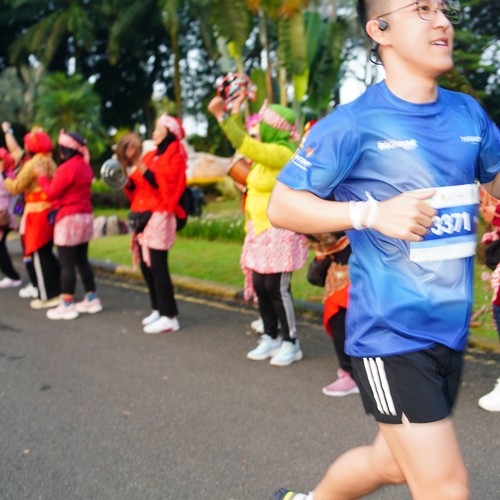 Race photo from BOGORUN 2026
