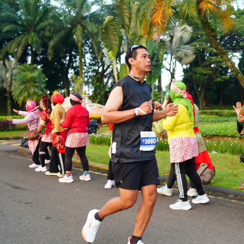 Race photo from BOGORUN 2026