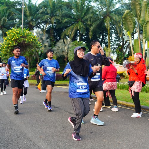 Race photo from BOGORUN 2026