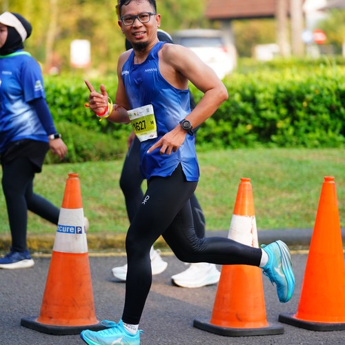 Race photo from BOGORUN 2026