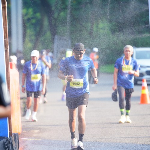 Race photo from BOGORUN 2026