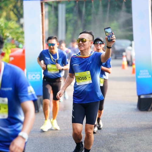 Race photo from BOGORUN 2026