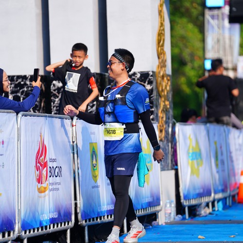 Race photo from BOGORUN 2026