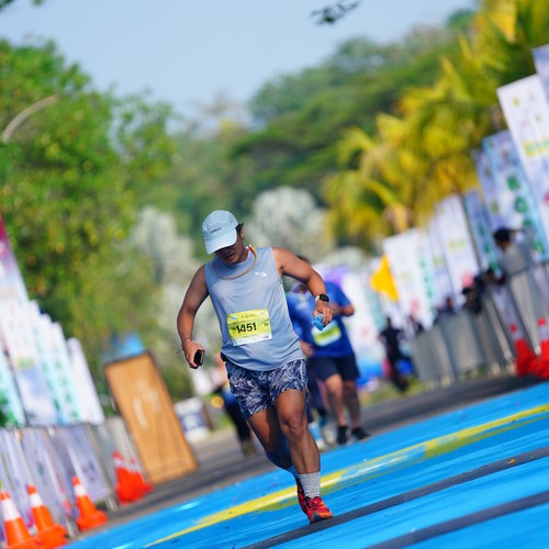 Race photo from BOGORUN 2026