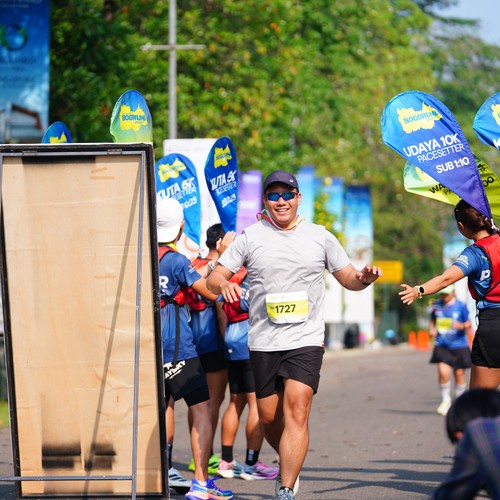 Race photo from BOGORUN 2026