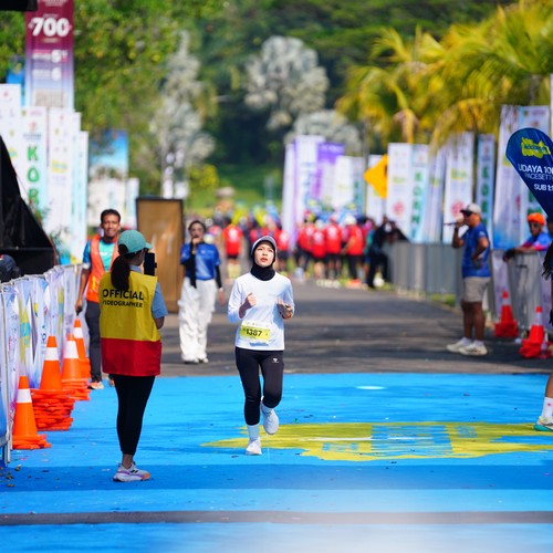 Race photo from BOGORUN 2026