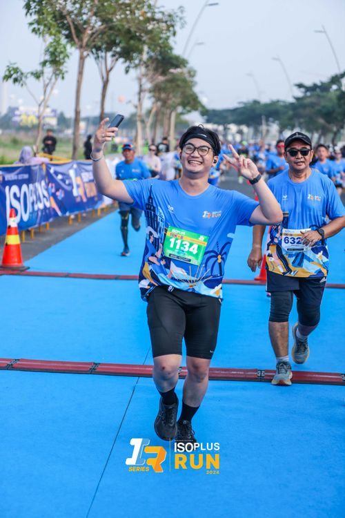 Race photo from ISOPlus Run 2024 Jakarta