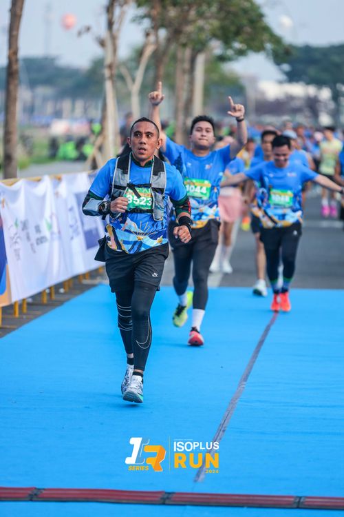 Race photo from ISOPlus Run 2024 Jakarta