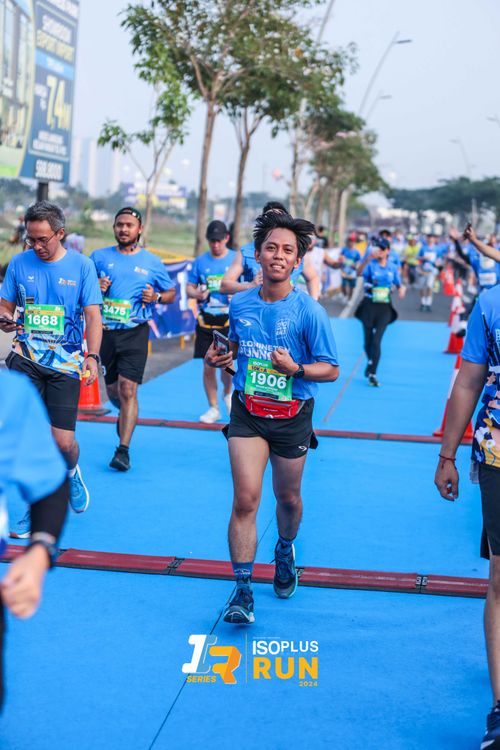 Race photo from ISOPlus Run 2024 Jakarta