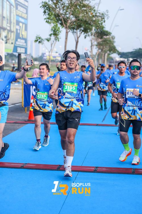 Race photo from ISOPlus Run 2024 Jakarta