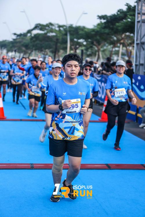 Race photo from ISOPlus Run 2024 Jakarta