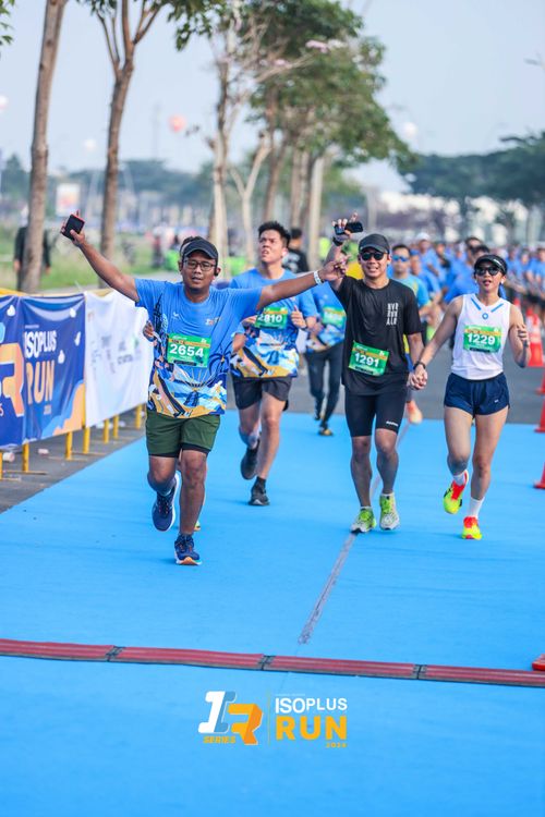 Race photo from ISOPlus Run 2024 Jakarta