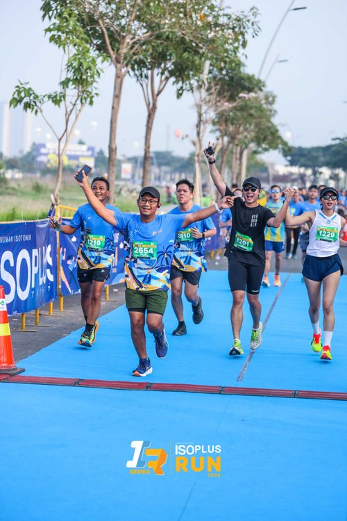 Race photo from ISOPlus Run 2024 Jakarta