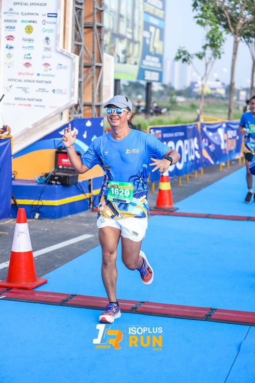 Race photo from ISOPlus Run 2024 Jakarta